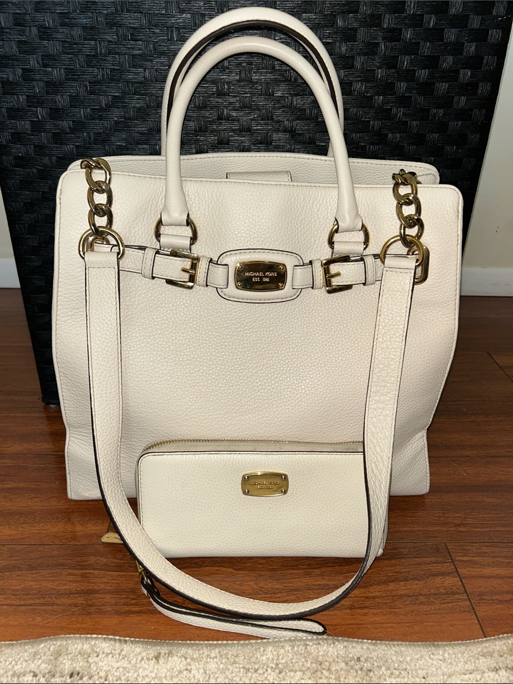 Michael Kors Cream Pebbled Leather Tote with Matching Wallet